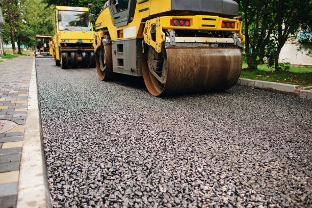 Best Driveway Paving Company  in Riceville, TN